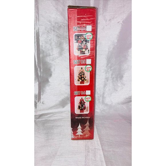 Desktop 19.7-inch Artificial Mini Christmas Decor Tree with Tree Accessories - Picture 4 of 6